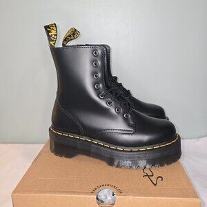 Dr Martens Jadon Boot Smooth Black Leather Platforms W8/M7, New in Box $210